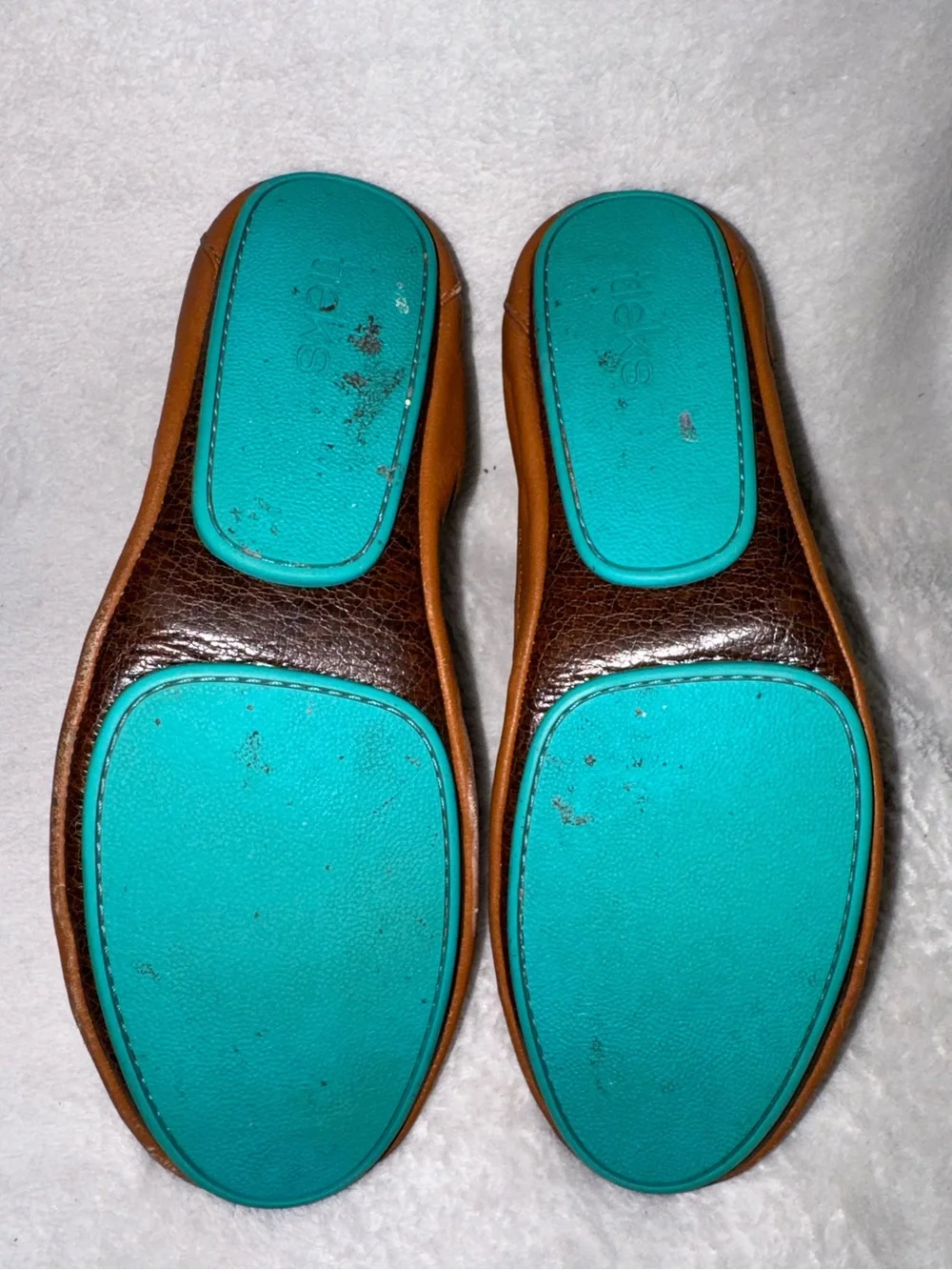 Classic Women's Tan Leather Ballet Flats - Comfortable Everyday Shoes